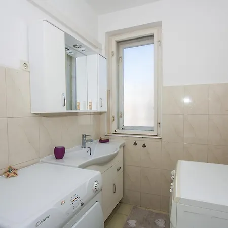 Apartment Periska Dalmatina *
